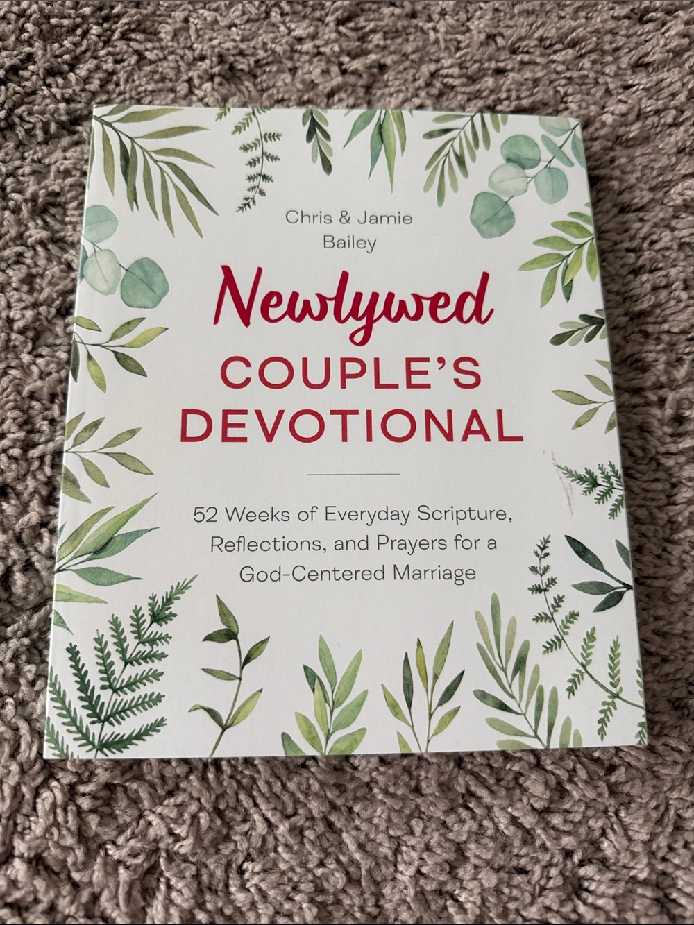 Newlywed Couple's Devotional - Green & White